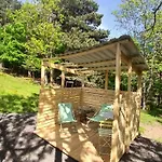 L'o Re Des Bois Insolite Aube, Bain, Sauna, Kota, Massages Luxury tent