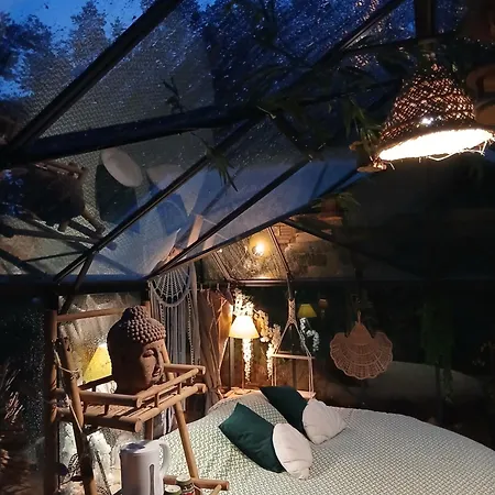 Luxury tent L'o Re Des Bois Insolite Aube, Bain, Sauna, Kota, Massages *