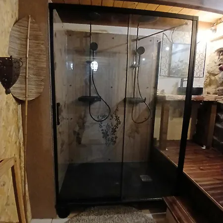 L'o Re Des Bois Insolite Aube, Bain, Sauna, Kota, Massages Luxury tent *